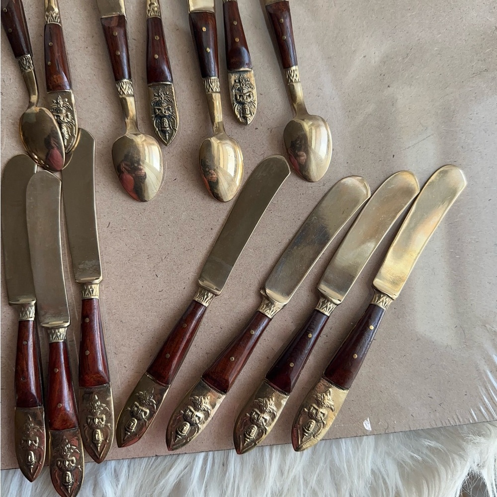 VINTAGE SIAM Gold and Brown Cutlery Set